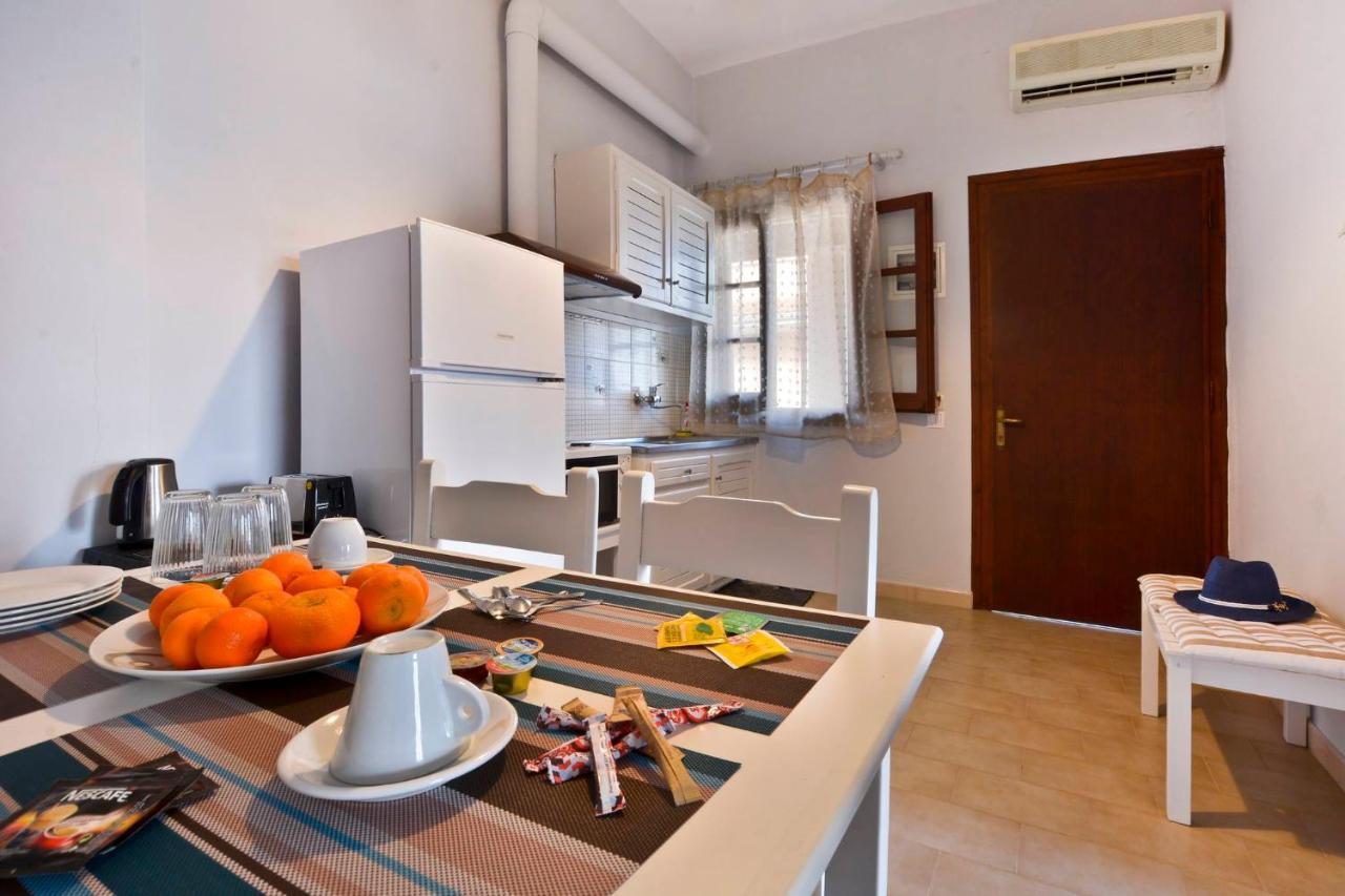 Kerkyra Apartments Roda  Ngoại thất bức ảnh